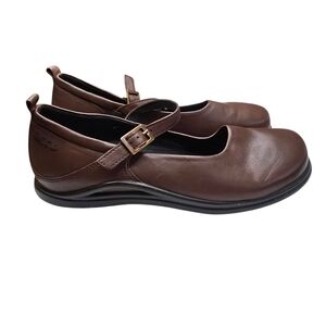 Ecco Brown Mary Jane Flats 38